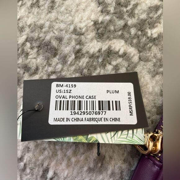 Badgley Mischka Diamond Quilted Oval Crossbody Phone Case in Plum NWT - Picture 3 of 11